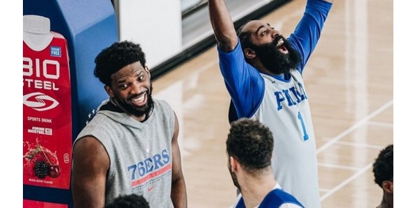 ¿Se hará realidad el sueño de James Harden con los Philadelphia 76ers esta temporada?